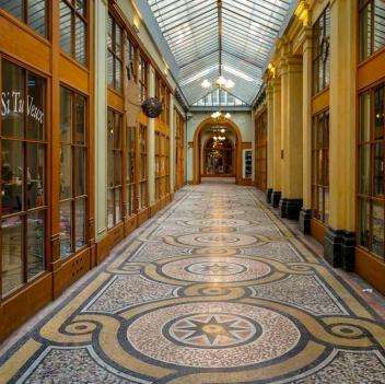 Les passages couverts de Paris : des trésors cachés à explorer